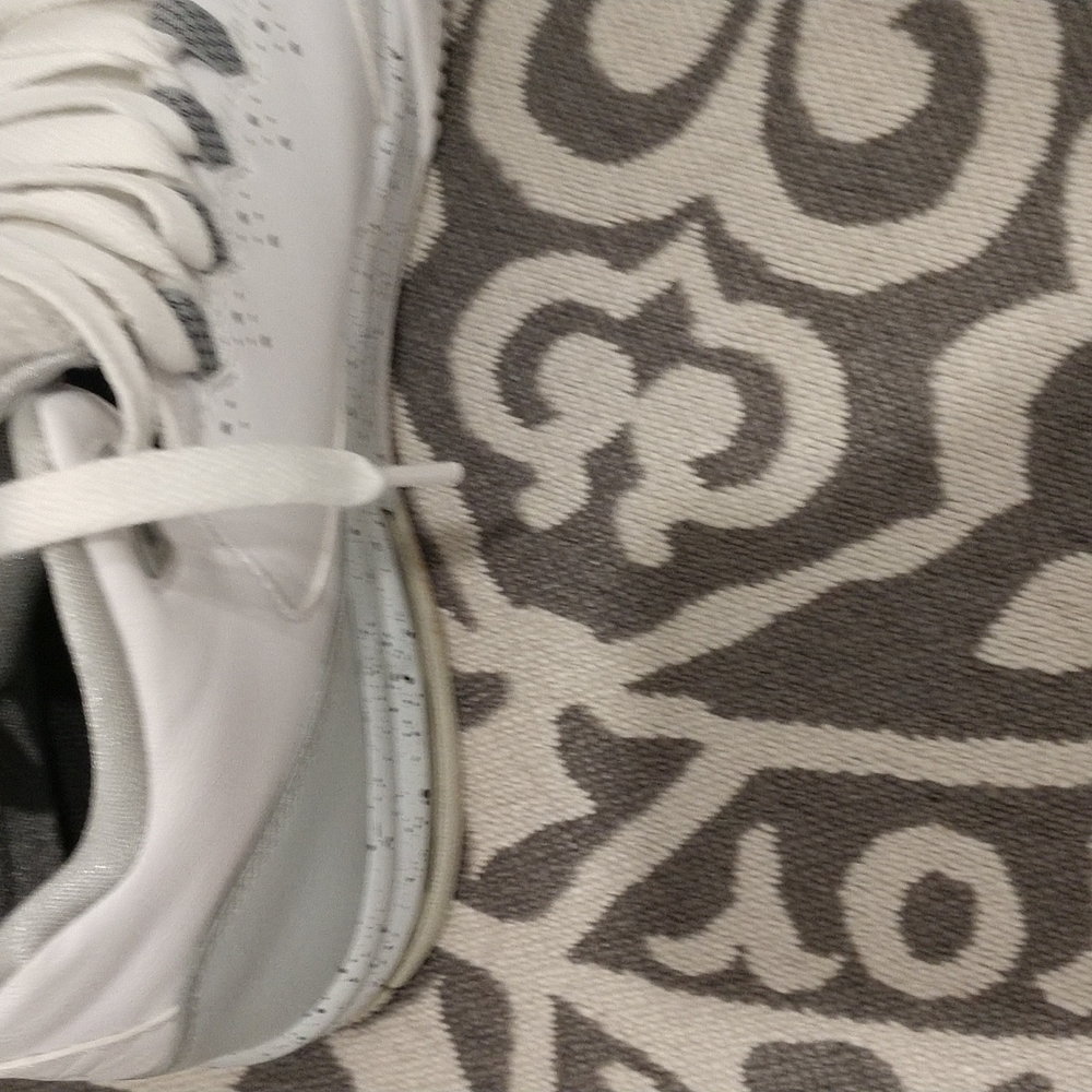 Nike Air Jordans Fight origin 2 Barely Used - Picture 4 of 11
